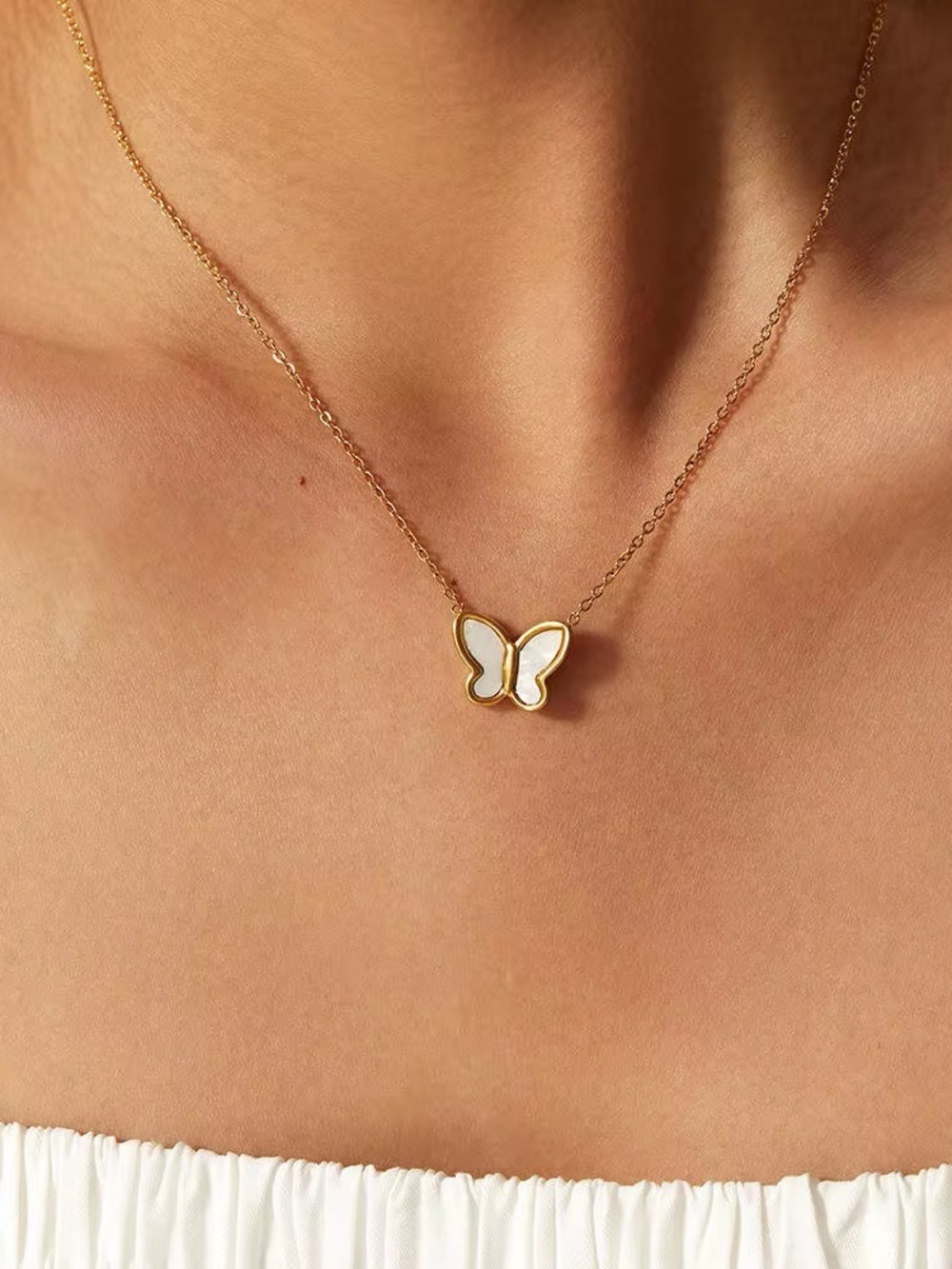 18K Gold Plated Butterfly Pendant Necklace - Picture 4 of 11